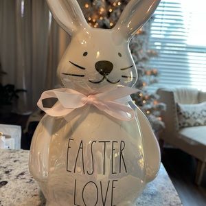 Rae Dunn “Easter Love” EXTREMELY RARE LIMITED EDITION / HTF rainbow luster